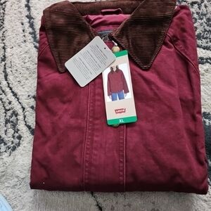 Levi's Women's Maroon Button Down Shirt with Brown Collar